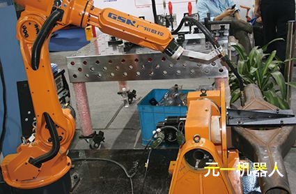 廣州數控機器人.jpg